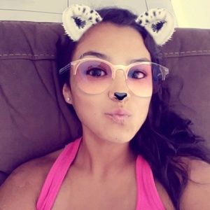 Meet your Posher, Lori